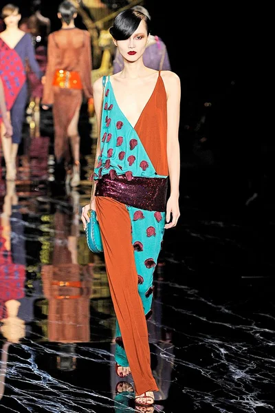Look 23
